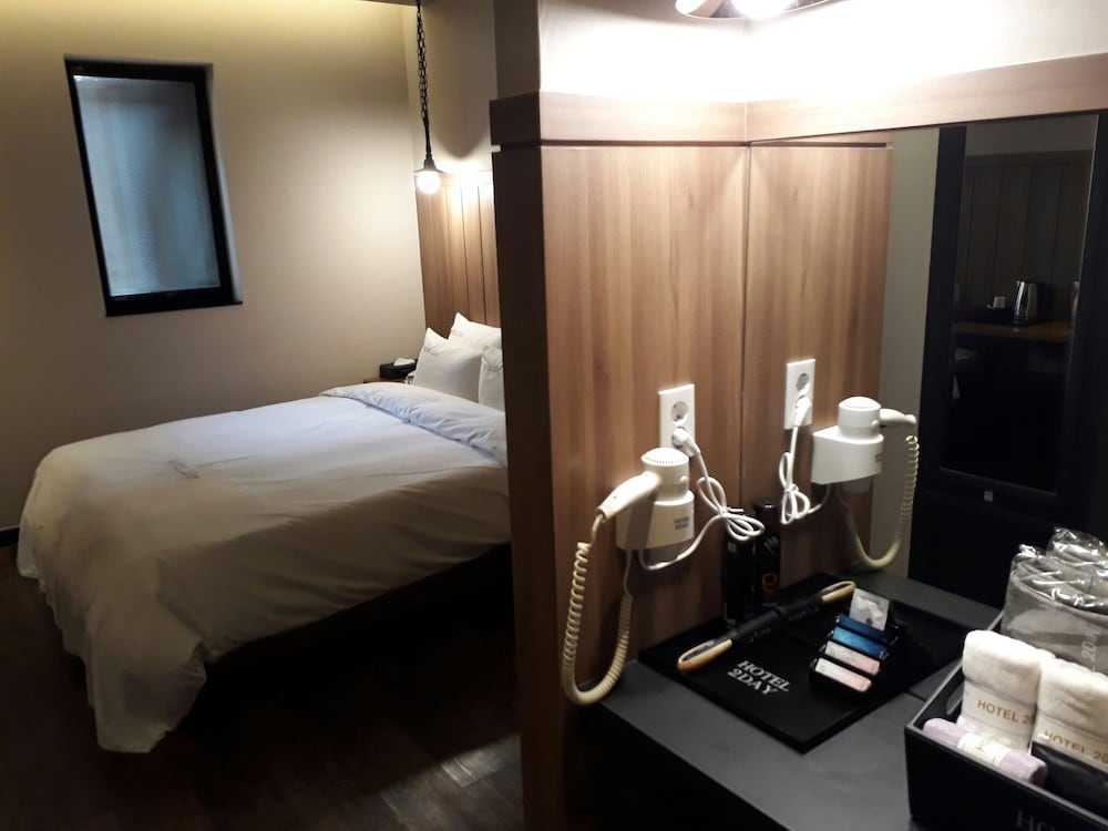 Deluxe Room (Semi Deluxe A) photo 2
