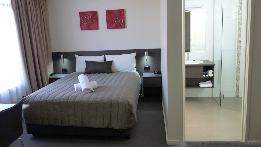 Deluxe Twin Room photo 3
