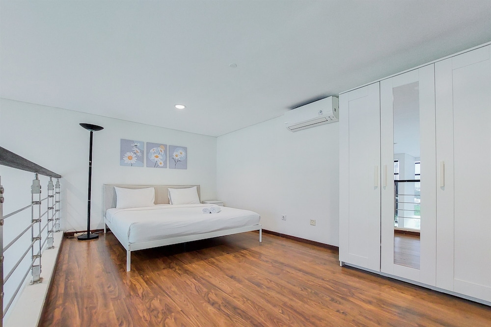 Deluxe Apartment photo 3