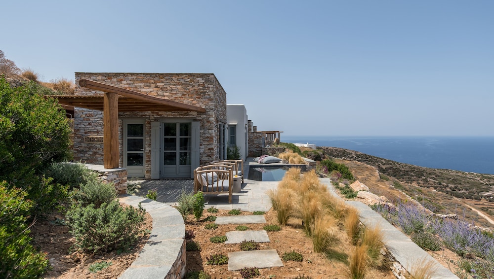 Suite, Oceanfront (Indus) photo 2