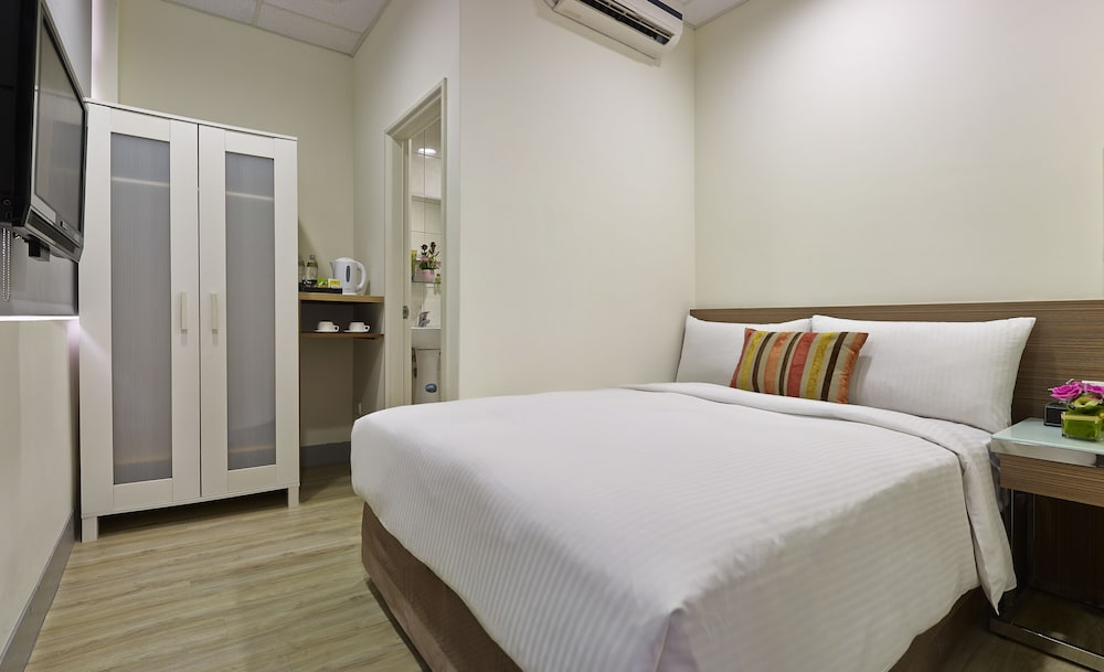 Standard Double Room - Photo 1