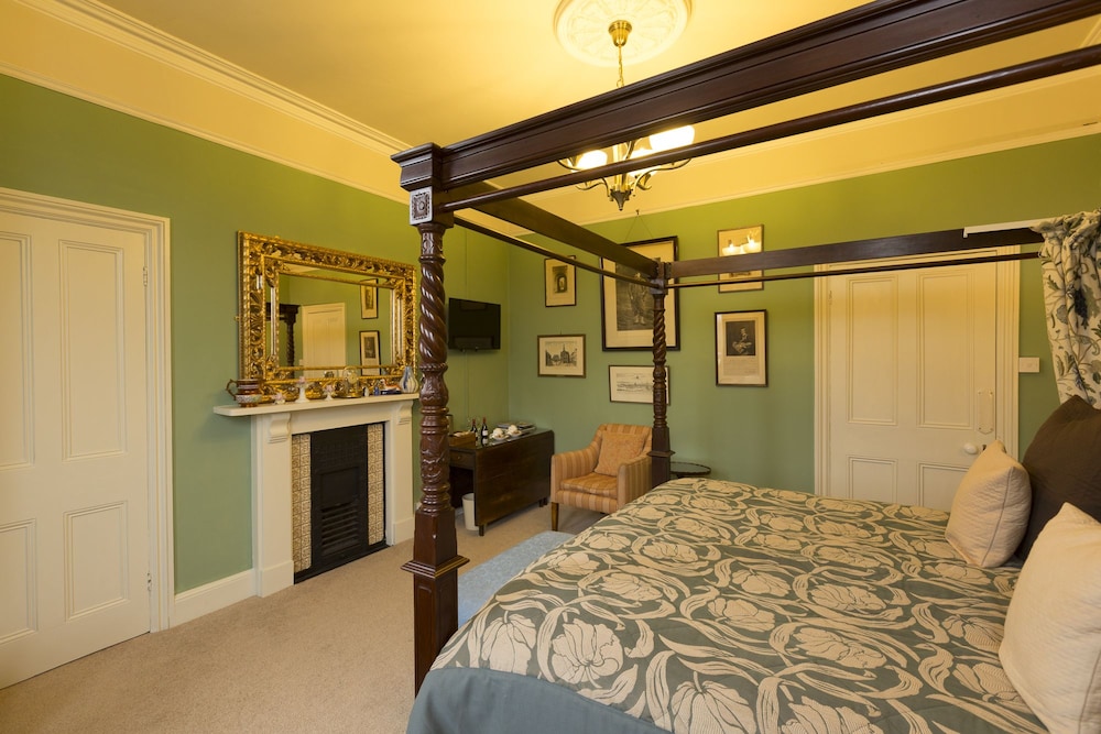 Northanger Abbey
