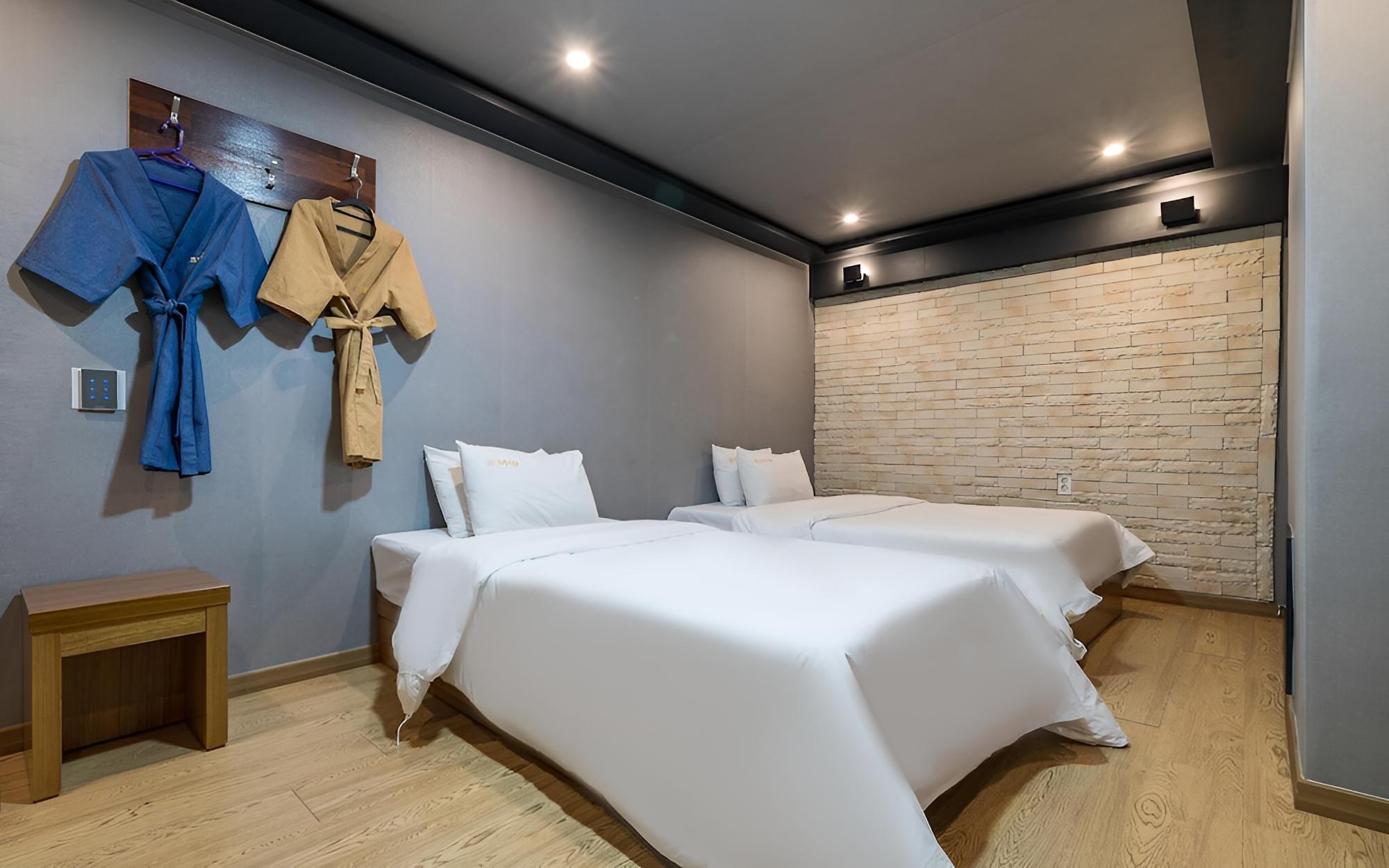 Room (Suite room (twin)) photo 3
