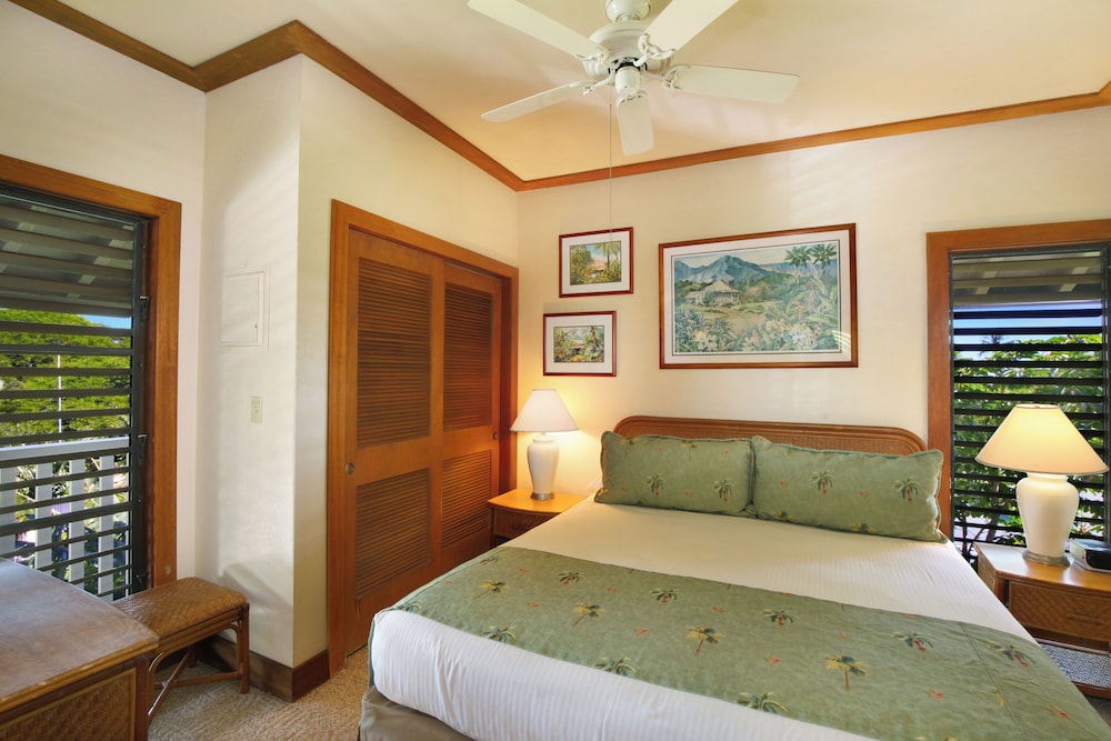 Room, 1 Bedroom, Partial Ocean View (Unit 318 ,1Bath)