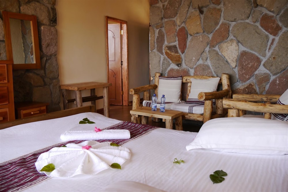Deluxe Quadruple Room, 2 Bedrooms, Balcony, Mountain View