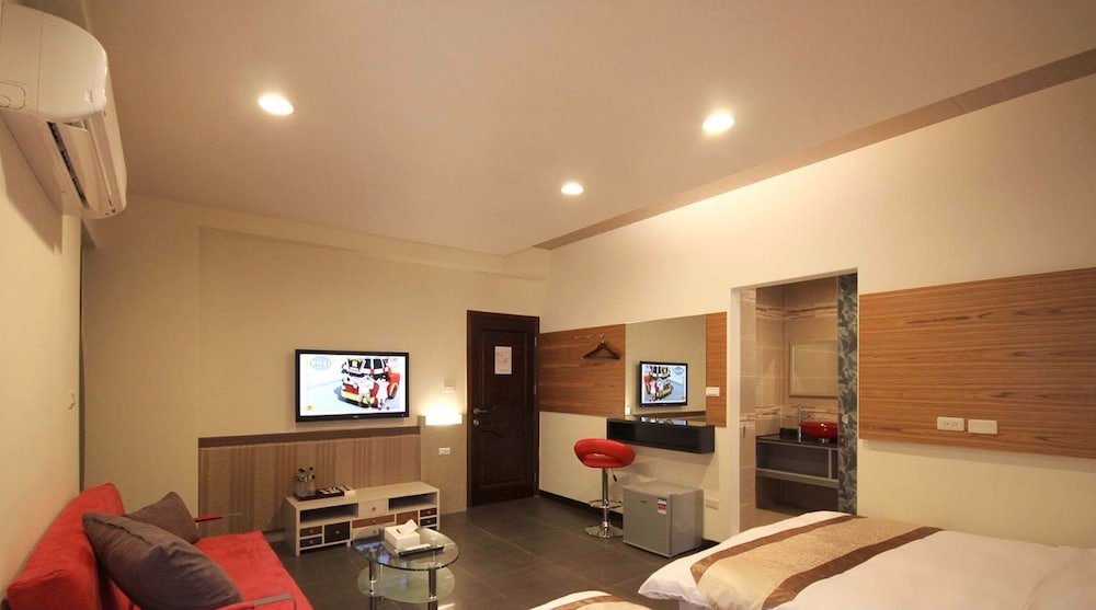 Senior Quadruple Room, 2 Double Beds, Non Smoking photo 3