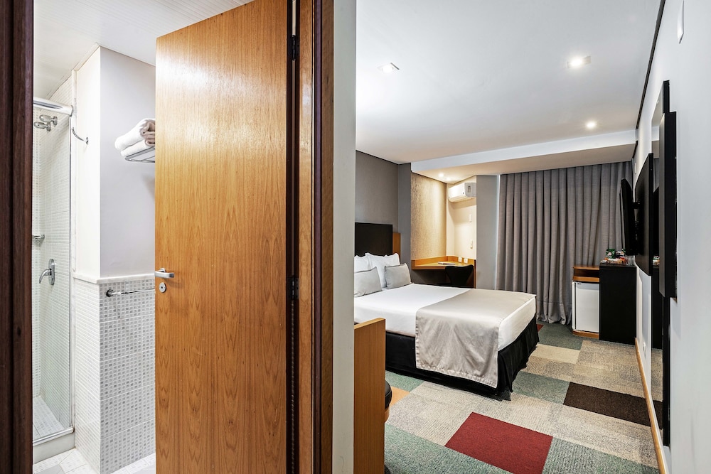 Deluxe Twin Room - Photo 2