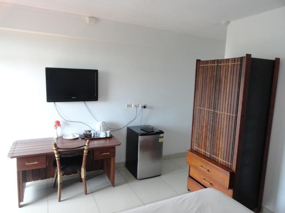 Deluxe Double Room (Pool View) photo 3