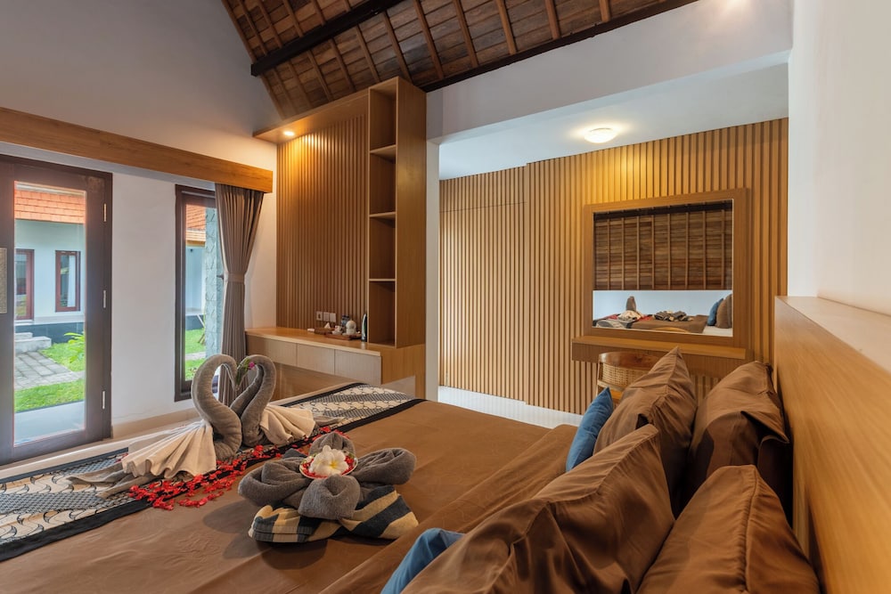 Superior Double or Twin Room photo 3