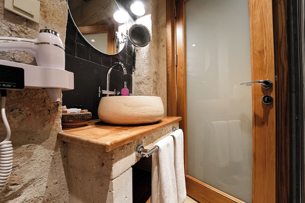 Standard Room - Photo 5
