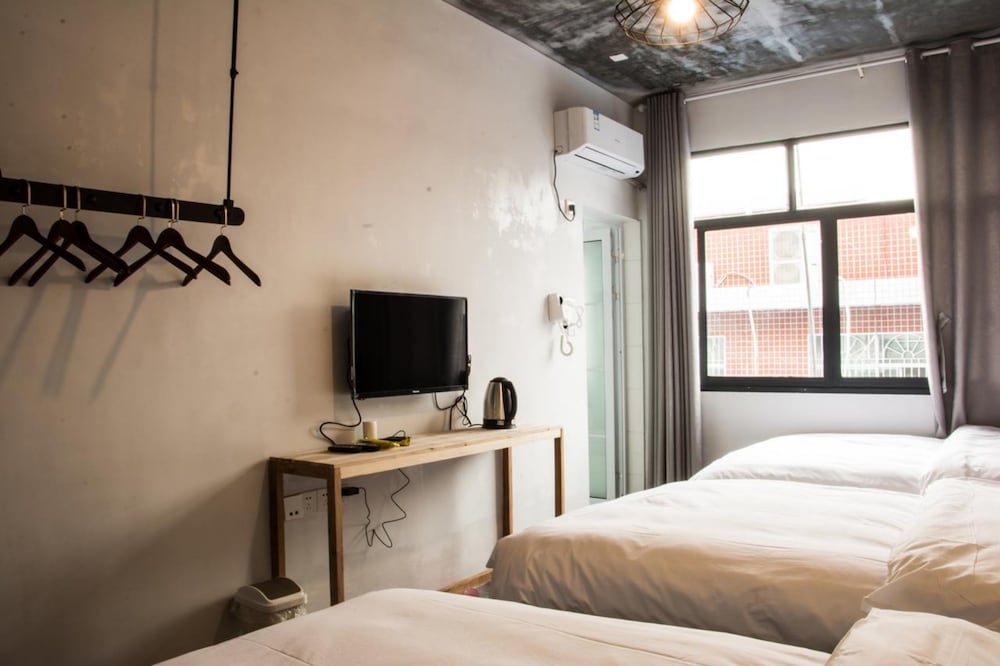 Comfort Triple Room photo 3