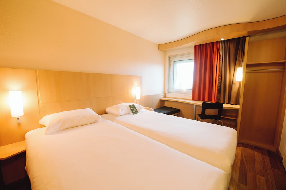 Twin Room, 2 Twin Beds - Photo 1