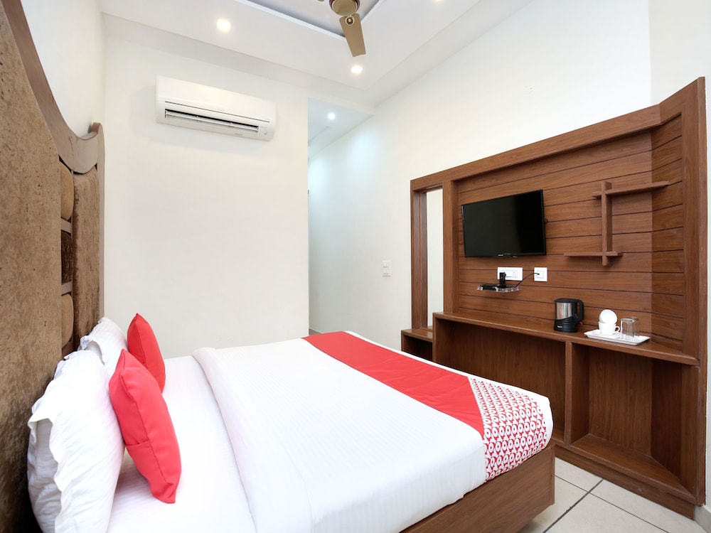 Double Or Twin Room photo 3