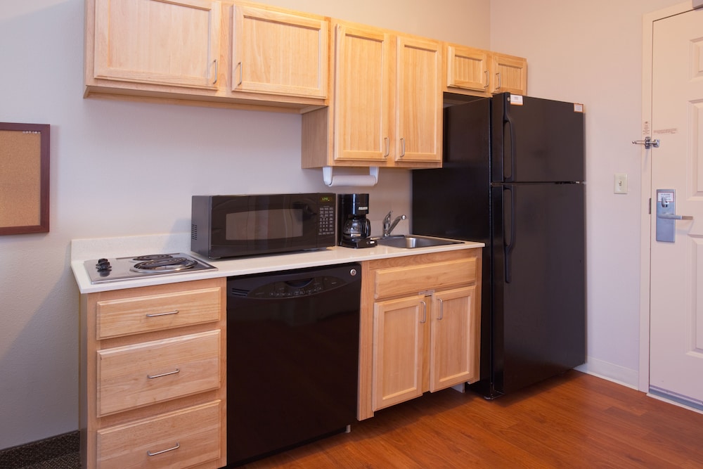 Room, 1 Bedroom - Photo 11