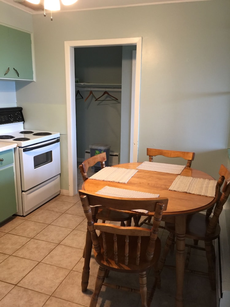 Executive Cottage, 2 Bedrooms, Jetted Tub, Ocean View photo 2