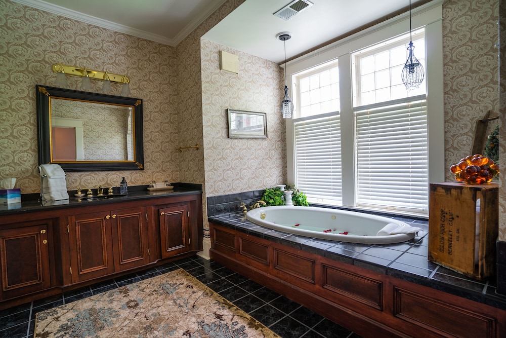 Signature Room photo 3