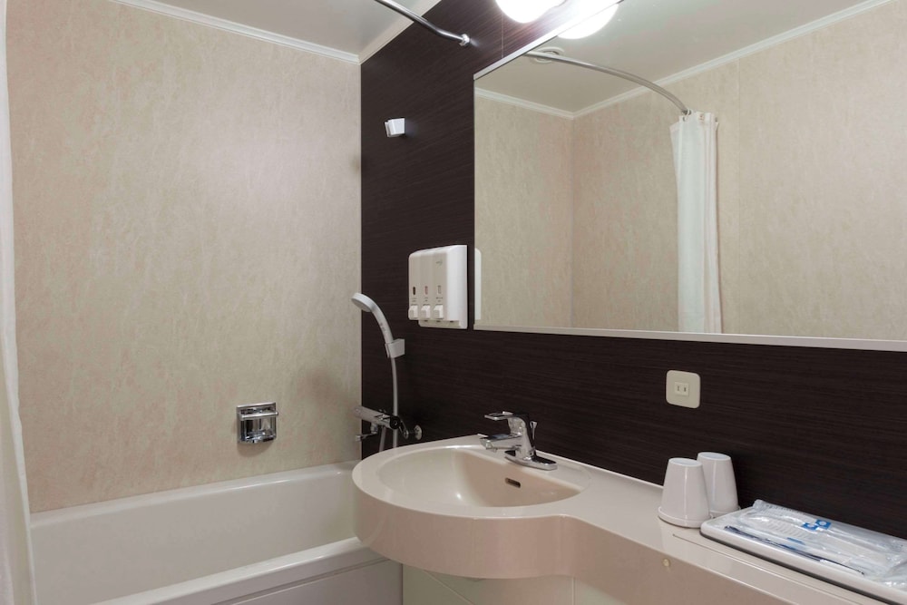 Standard Twin Room, 2 Twin Beds, Non Smoking - Photo 5