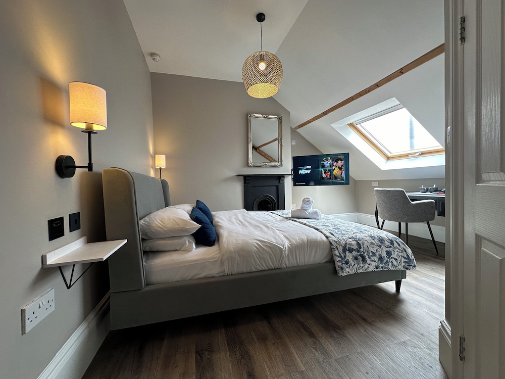 City Double Room - Photo 9