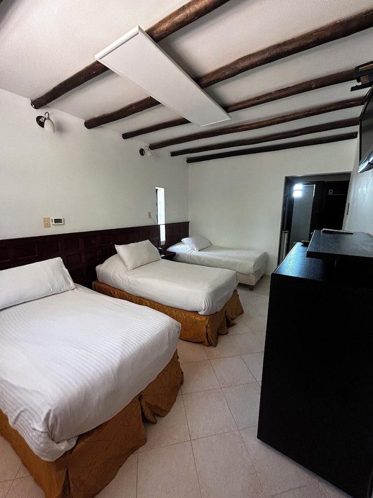 Classic Triple Room