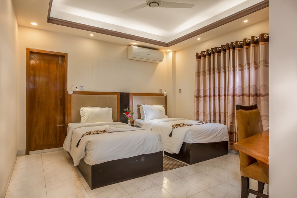 Deluxe Twin Room photo 1