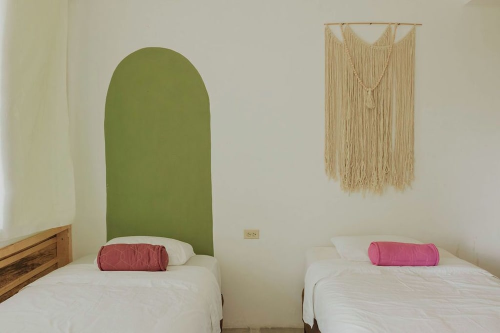 Classic Twin Room photo 1