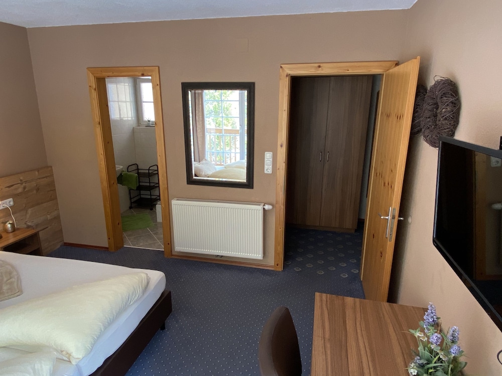 Double Room photo 2