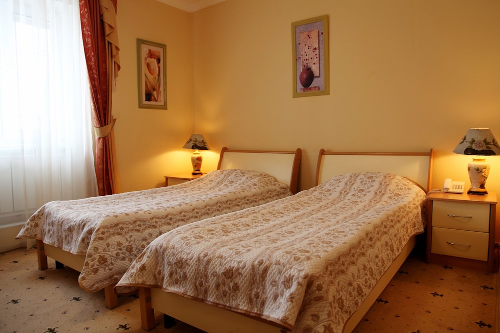 Standard Twin Room photo 1