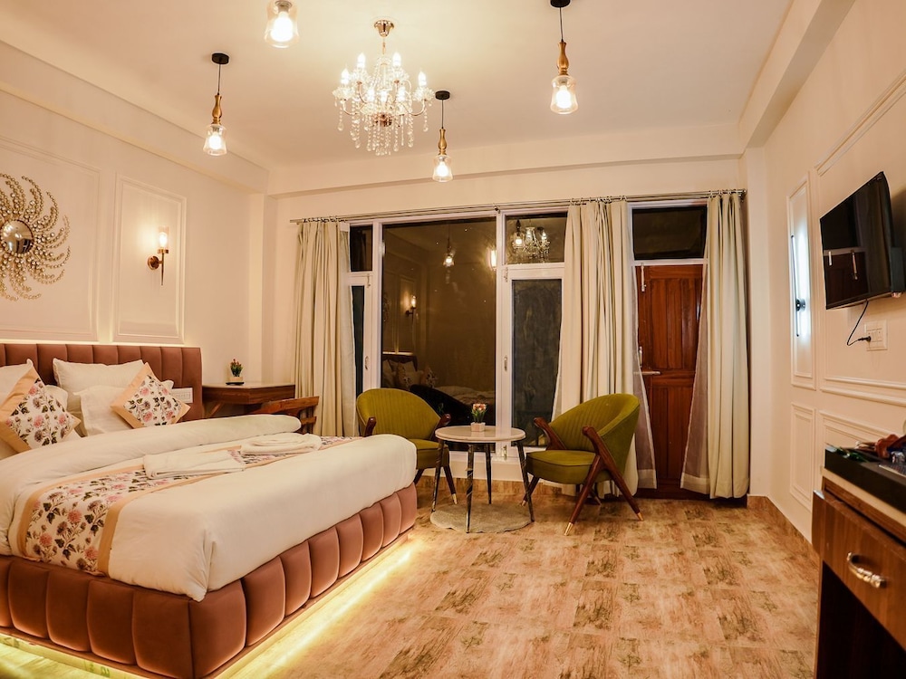 Premium Double Room