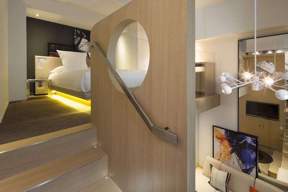 Duplex Room
