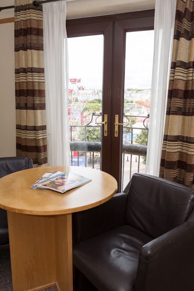Executive Twin Room