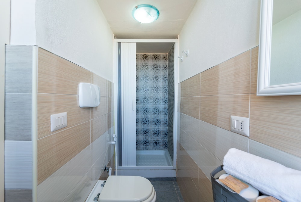 Superior Double Room, Ensuite, Sea View (Deluxe) photo 2