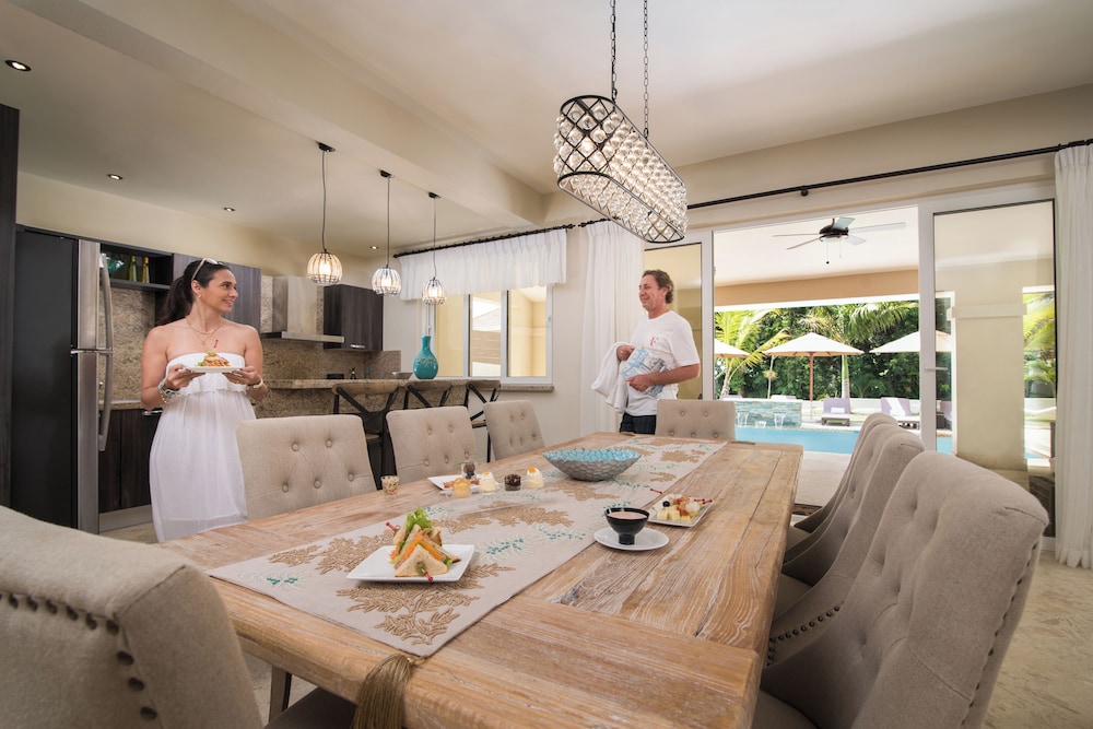 Royal Villa, 4 Bedrooms (All Inclusive) photo 3
