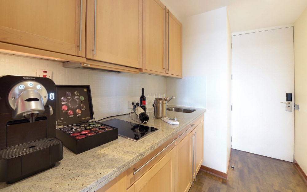 Penthouse photo 3