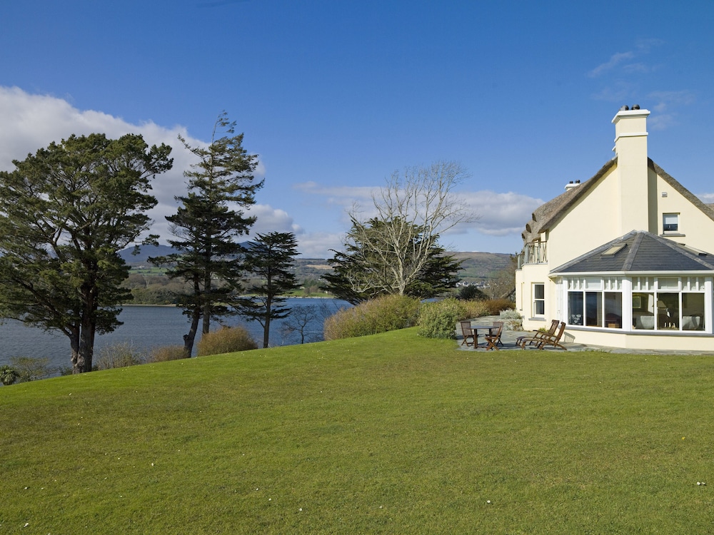 Cottage (Little Hay)