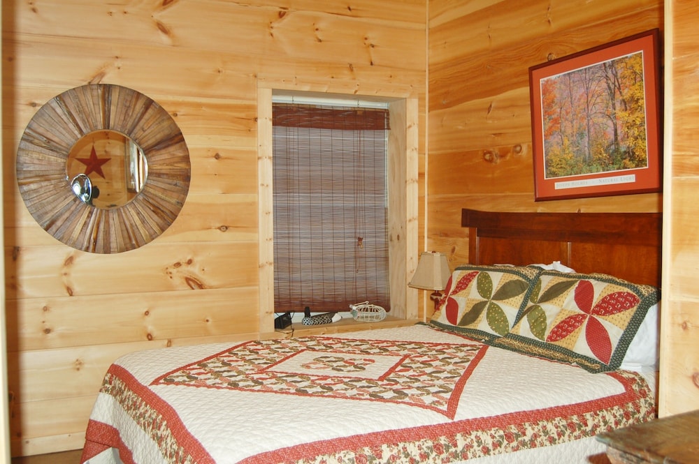 Cabin, 5 Bedrooms photo 1