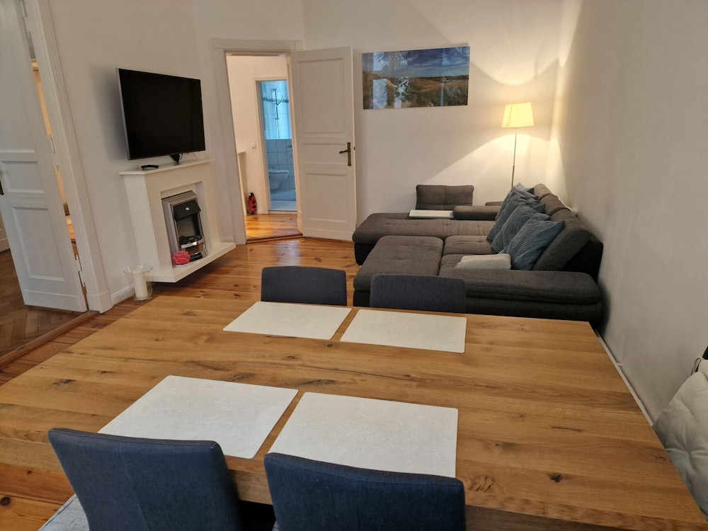 Family Apartment photo 1
