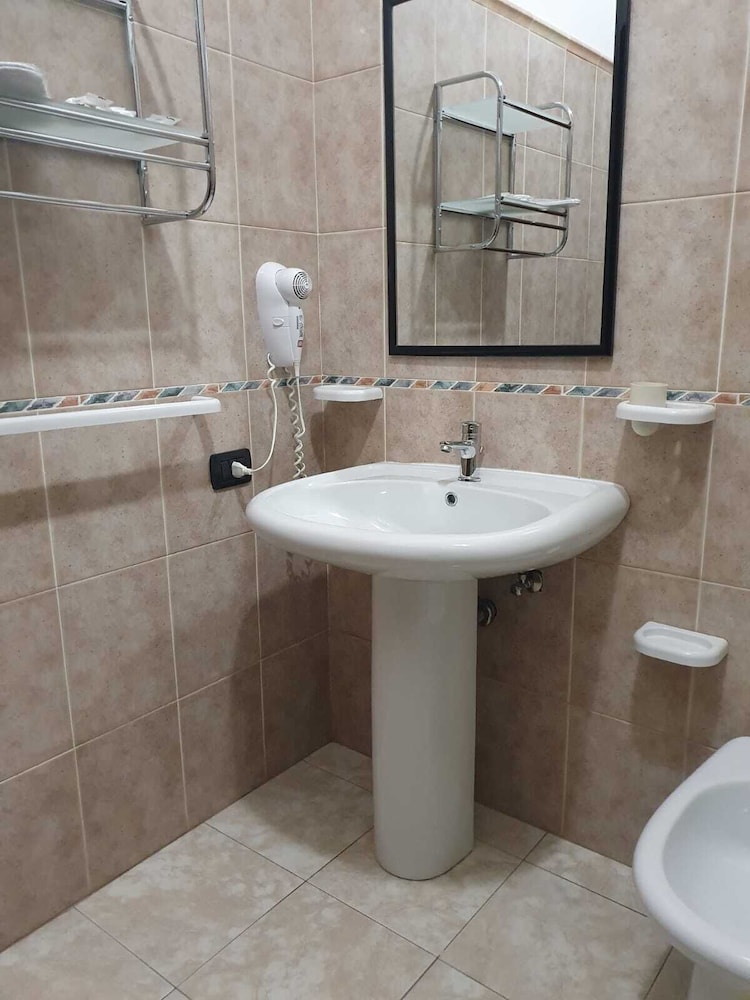 Standard Double Room, Private Bathroom, Courtyard View (Matrimoniale Standard) photo 1