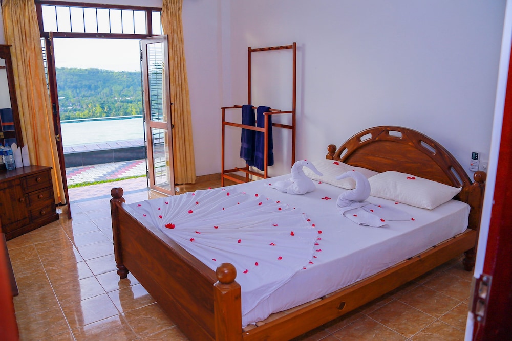Double Room, Smoking photo 2