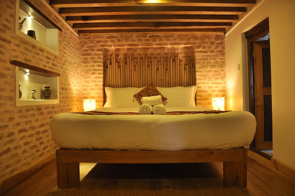 Double Room, 1 Queen Bed