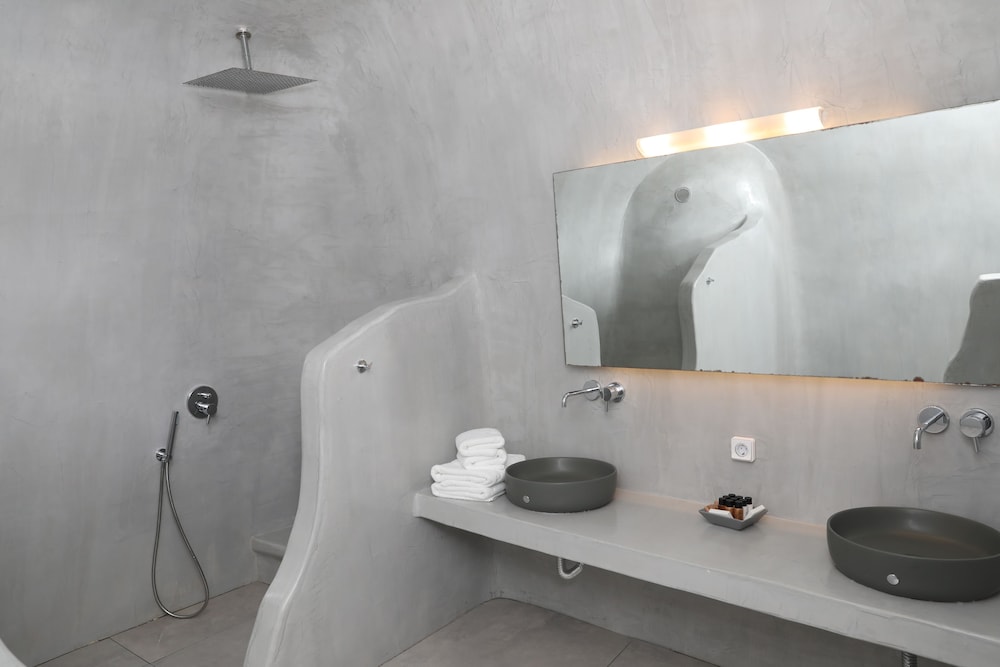 Panoramic Suite, 1 Queen Bed, Sea View - Photo 10