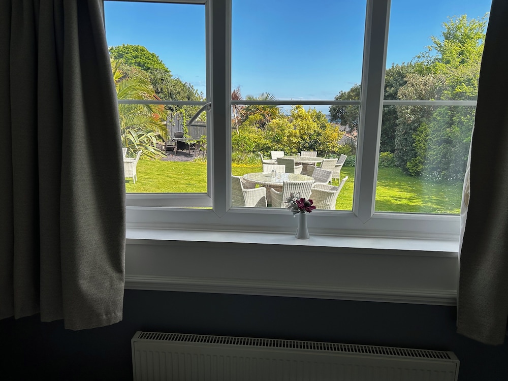 Classic Single Room, Sea View