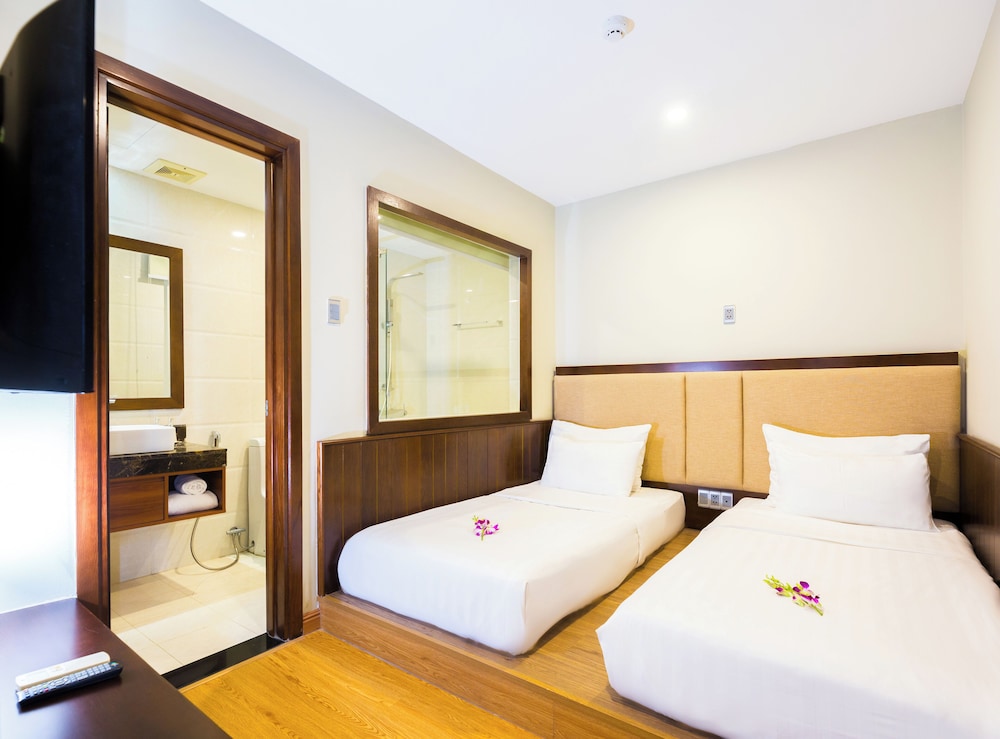 Premier Apartment, 2 Bedrooms, Sea View photo 3