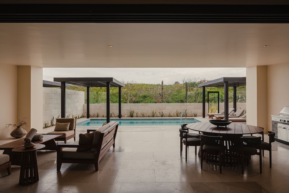 Sakyu 3 Bedrooms At Nobu Residences