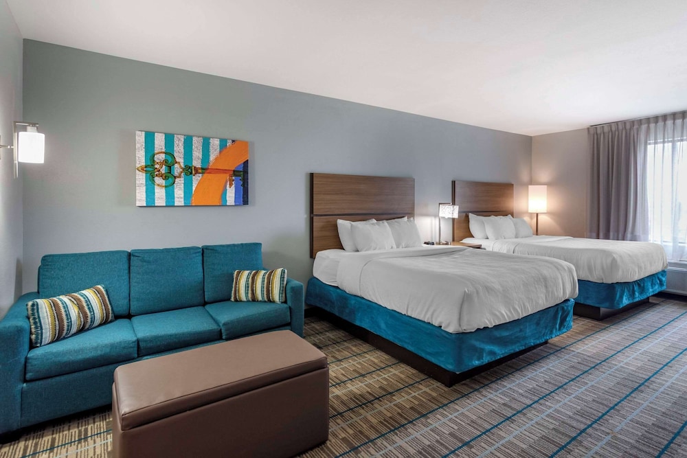 Suite, 2 Queen Beds, Accessible, Non Smoking (Efficiency) - Photo 1