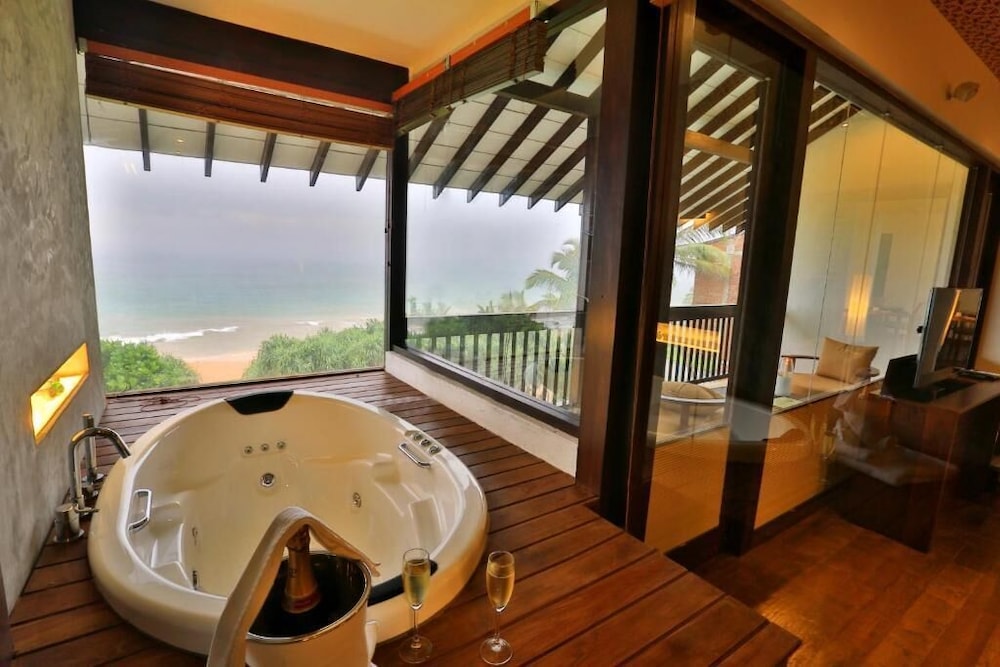 Presidential Suite, Balcony photo 3