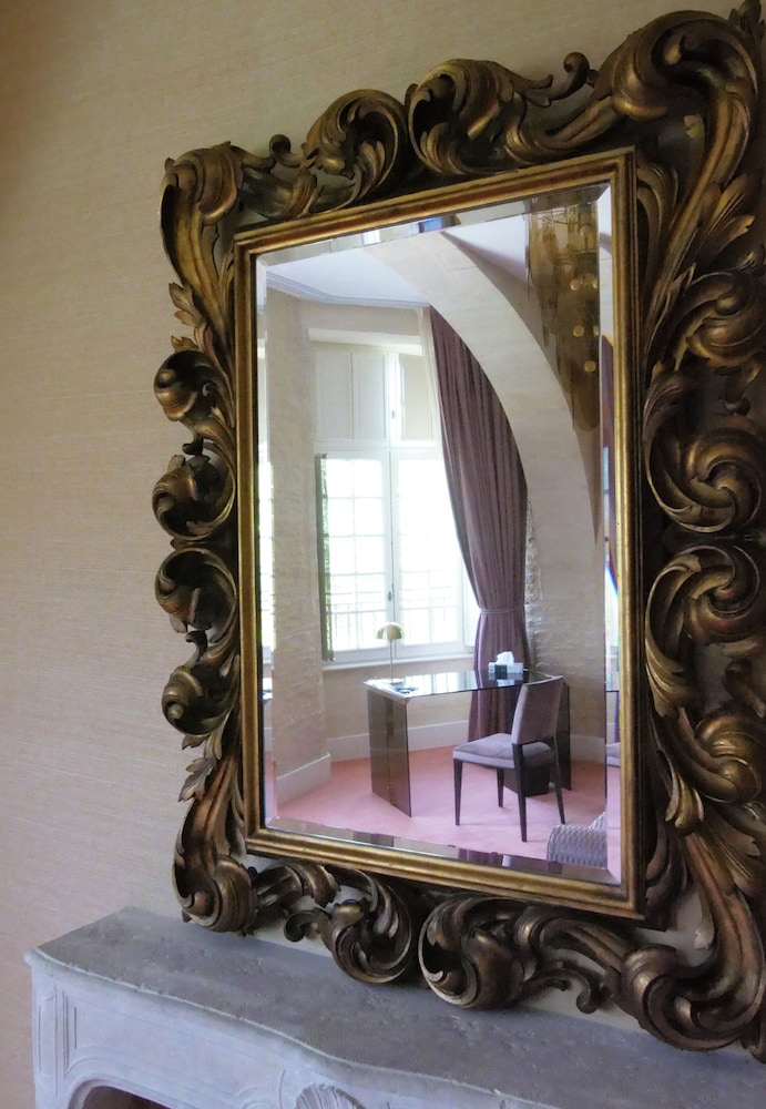 Deluxe Suite - Photo 5