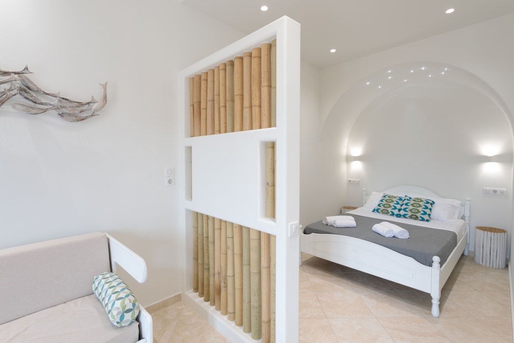 Superior Apartment, Garden And Sea View