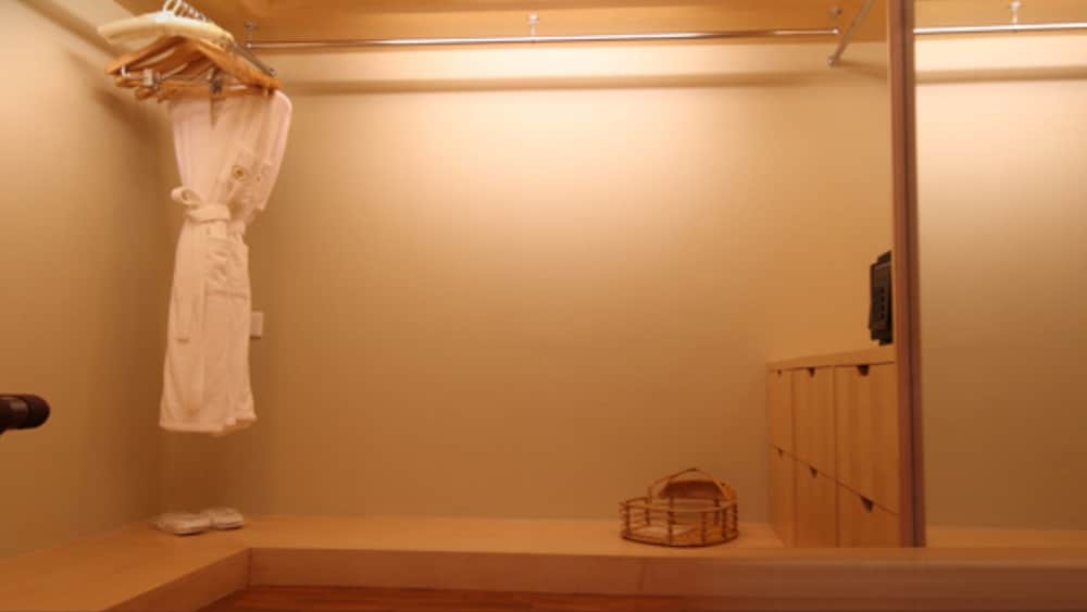 Standard Room photo 2