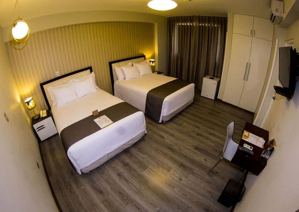 Standard Twin Room - Photo 3