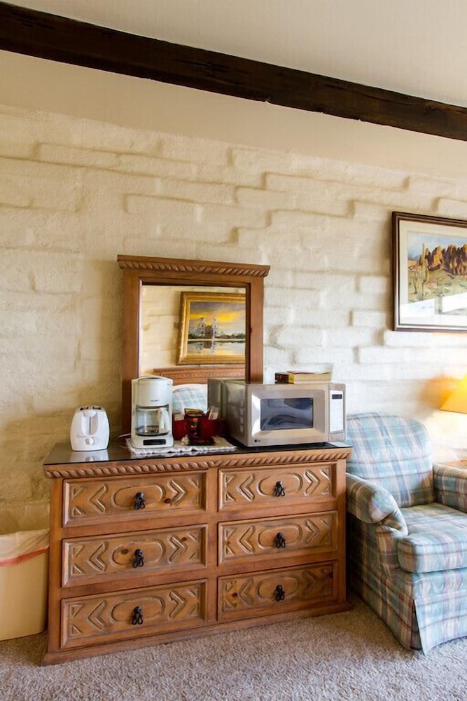 Standard Room photo 2